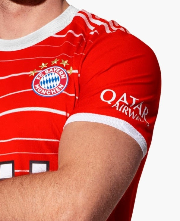 FC BAYERN MÜNCHEN HEIM-AUTHENTIC-TRIKOT 2022/2023