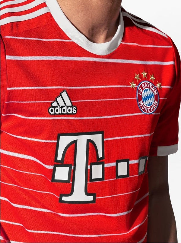 FC BAYERN MÜNCHEN HEIMTRIKOT 2022/2023