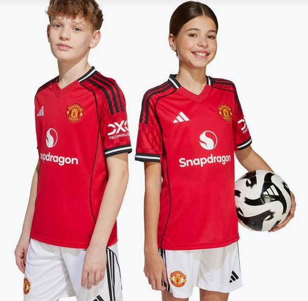 MANCHESTER UNITED HEIMTRIKOT-SET FÜR KINDER 2025/2026